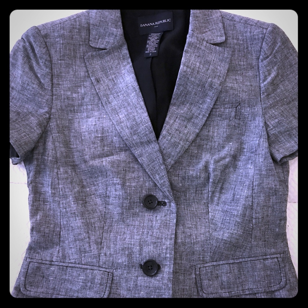 Banana Republic short sleeved suit jacket, Sz 2